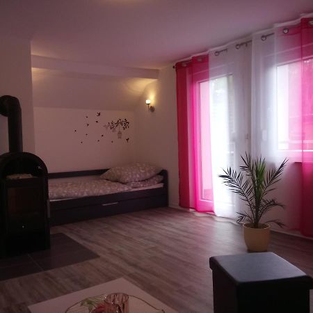 Apartamento Haus Waldidyll Lauta Exterior foto