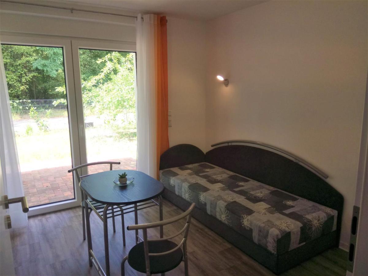 Apartamento Haus Waldidyll Lauta Exterior foto